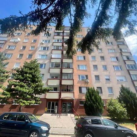 Apartman Solid, Bratislava Apartment ภายนอก รูปภาพ